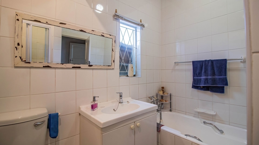 2 Bedroom Property for Sale in Cambridge West Eastern Cape